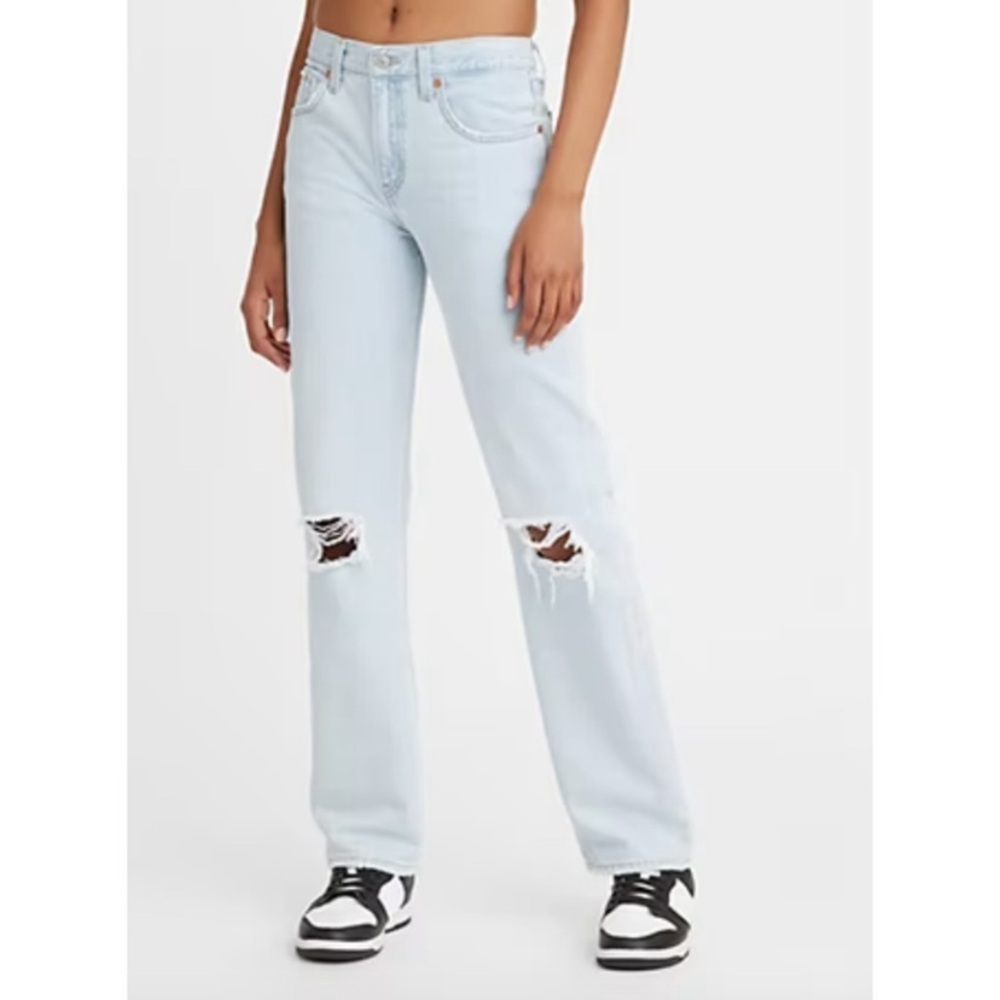 Levi's Low Pro Straight Jeans Women’s 31 Waist Distressed Destroyed Light Wash
